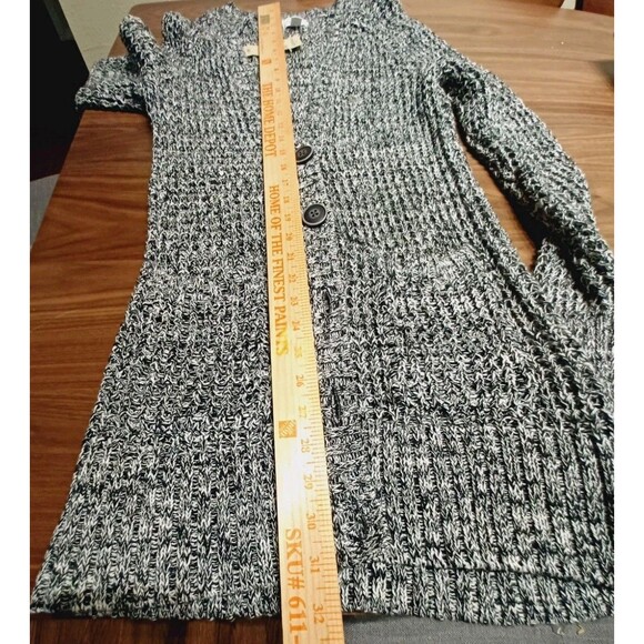 American Eagle Outfitters B&W Womens Cardigan Sweater Button Front sz M - Picture 7 of 12
